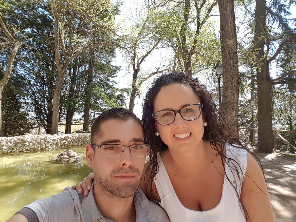 Mariatearce's tweet photo. Burgos !!! Con @Diegooti88 https://t.co/fhYBsnO0MU
