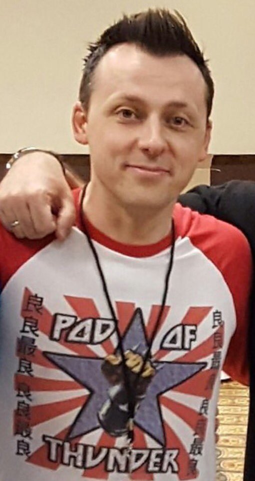 ThomDust's tweet photo. @PodOfThunder @AnythingKISS America's Most Trusted Face? @thats_our_andy ? Tisk tisk! #POTnation https://t.co/xm7w4GhiEJ