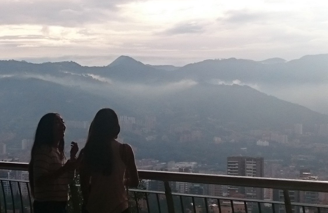 MedComoVamos's tweet photo. ¿Piensa que las cosas en #Medellín van por buen camino? 77% de los ciudadanos considera que si. Más de la #EPC2016: https://t.co/P41Og2ipIW https://t.co/Io2WZmkbxW