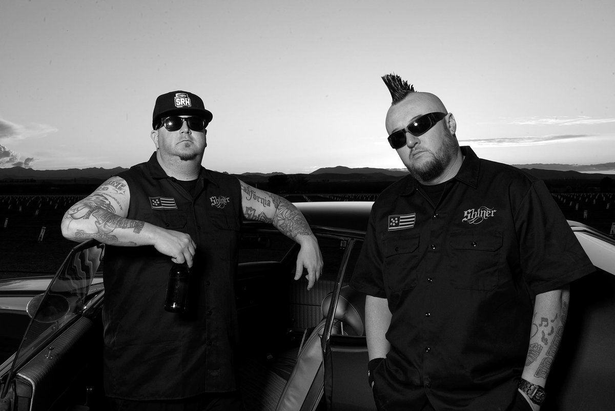 theslidebar's tweet photo. Tuesday! Moonshine Bandits return to Slidebar! FREE Show. Wristbands distributed first come first served at 7:00pm @MoonshineBandit #country https://t.co/Az101DT4KD
