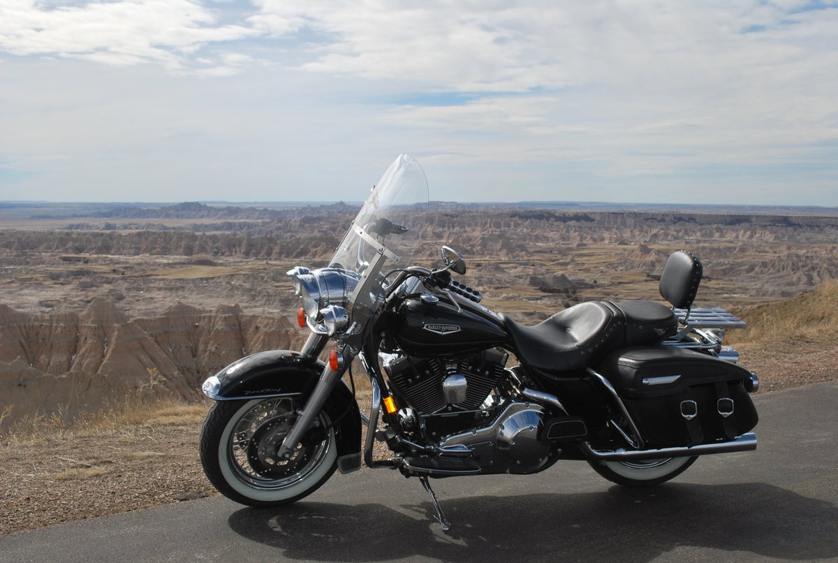 It's #MotorcycleMonday ! How are you enjoying your day? Riding through the beautiful <a href="/BadlandsNPS/">Badlands Nat'l Park</a>? Take this ride during Wall Crawl Aug 7!