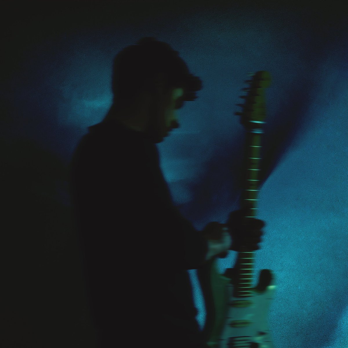 fridamttzl's tweet photo. I can't wait @ShawnMendes #HoldinMeBack #2YearsOfHandwritten https://t.co/mlA4CtO3v1