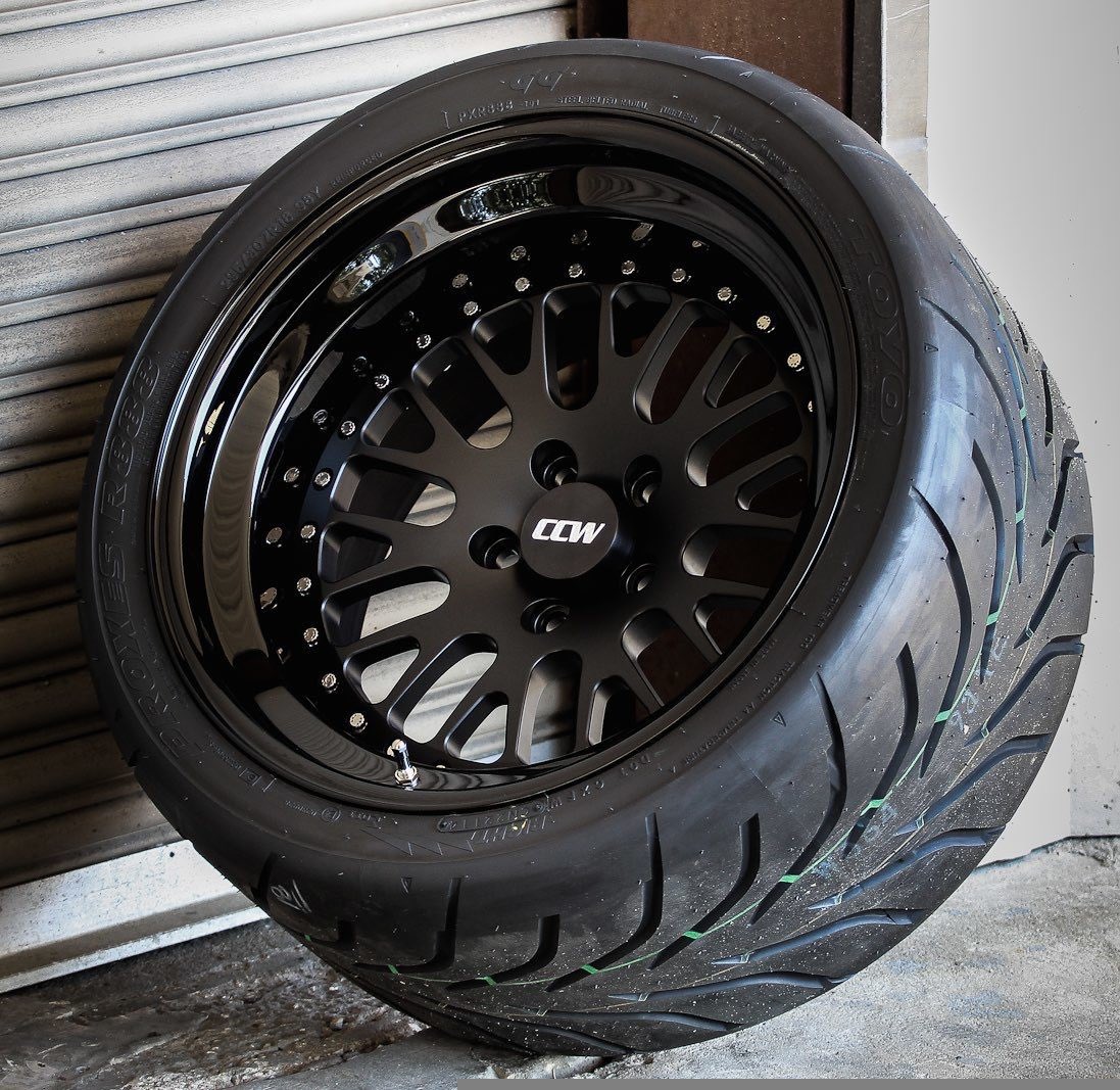 MyStangProblems's tweet image. Yay or nay for the cobra?