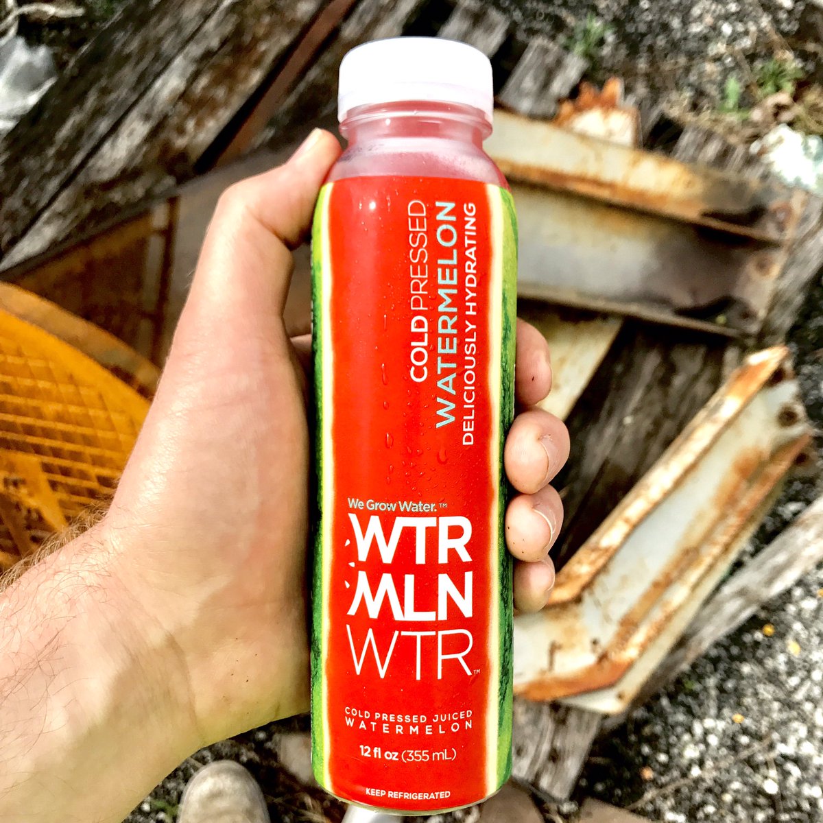 DudeDrinks's tweet photo. This stuff is great! @WTRMLNWTR #coldpressed #coldpressedjuice #watermelon #watermelonjuice #wtrmlnwtr https://t.co/QnFziPMVLI