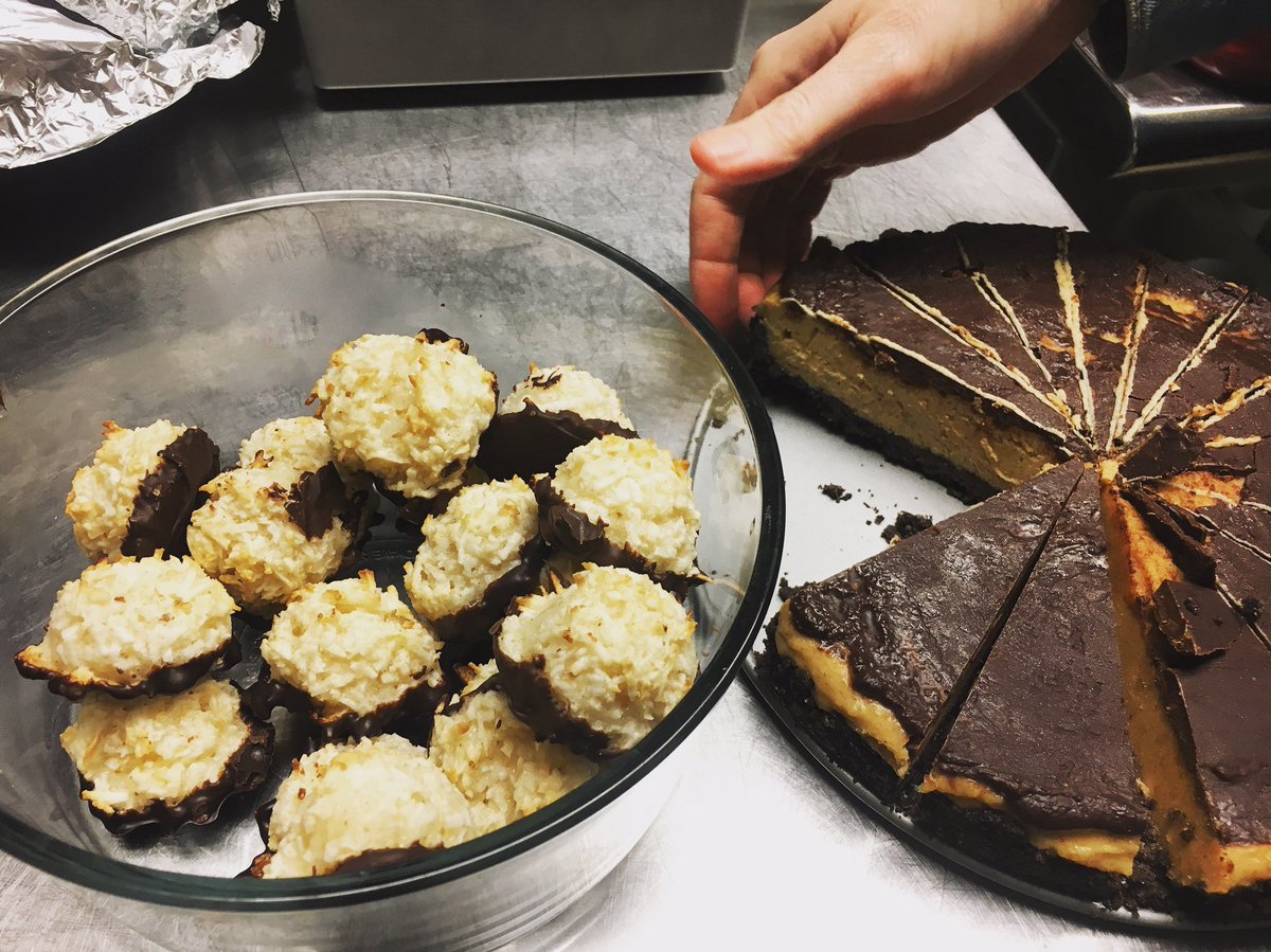 StoweBowl's tweet photo. #vtrestoweek starts Friday! Dessert testing is hard work 😂 Macaroons made w @DrinkMRD rum or @VTPeanutButter chocolate pie? #stowebowl #vtpb https://t.co/ptcBLf2wzd