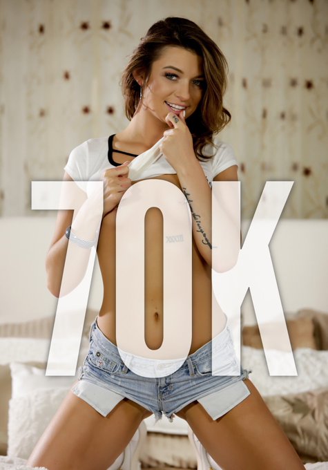 Shout Out to my 70k Followers I woke up to this morning! ✨ You guys make what I do enjoyable, thank you<a href="/tag/oraempire"class="tags"><span>#oraempire</span></a>
