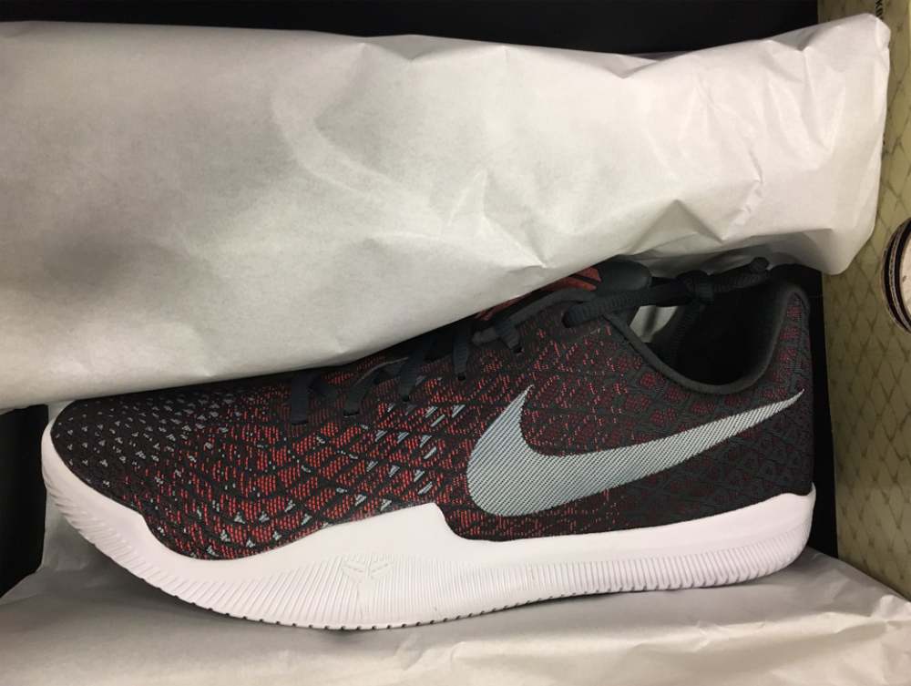 nike performance mamba instinct