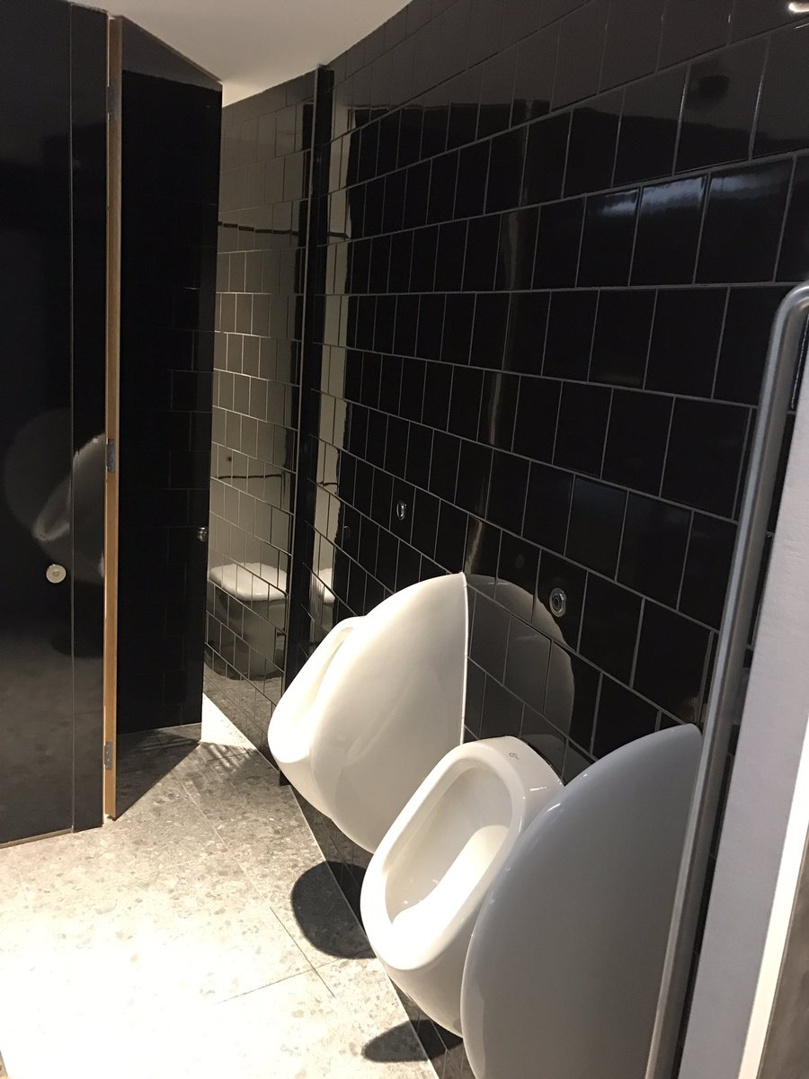 sealitsealants's tweet image. Floor 21 and 22 toilet refit, finishing touches