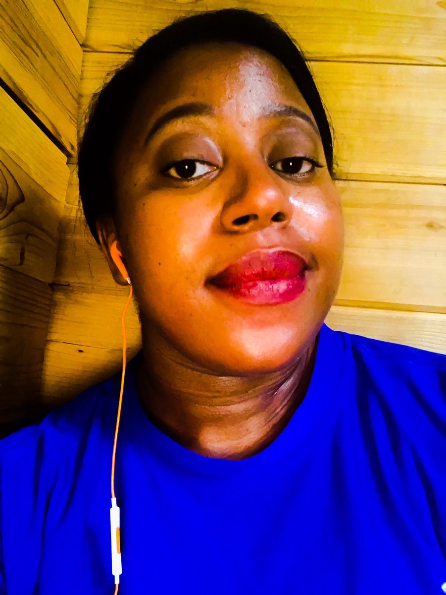 MsChampagneB03's tweet photo. #weightlosswednesday #sweating #prready #puertorico #averagegirlonthego #me #love #blackgirlmagic #fitness #sauna https://t.co/rjiVXWaWxs