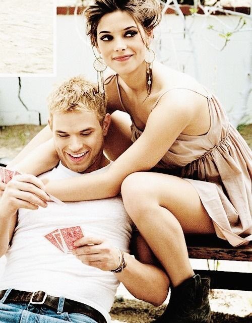 OfficialNewDawn's tweet image. Congratulations to the happy couple @StrikingBrawn &amp;amp; @SimplisticPixie!!!!   It's been a long time coming.