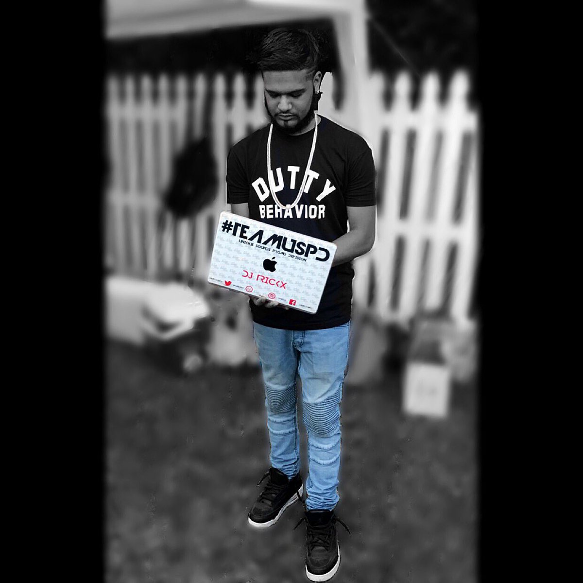 DjTrickxUSPD's tweet photo. Locked my first official sponsorship. Deported Tees 🙏🏽 #DeportedTees #DuttyBehavior #UniqueSoundz https://t.co/1oXbVQJYX3