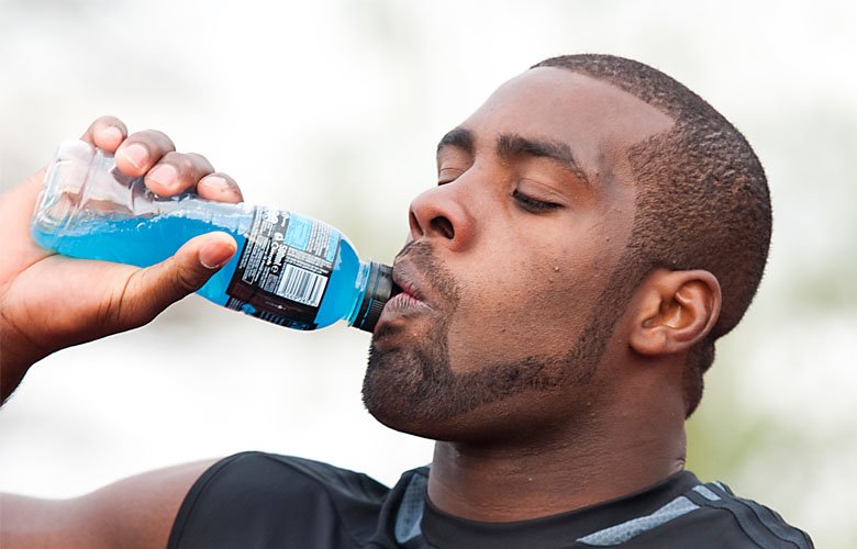 NKantegolo's tweet photo. Pas besoin de proteines pour avec la force physique de @nglkante #NkanteDrink ! https://t.co/6ZTOWp1F3t