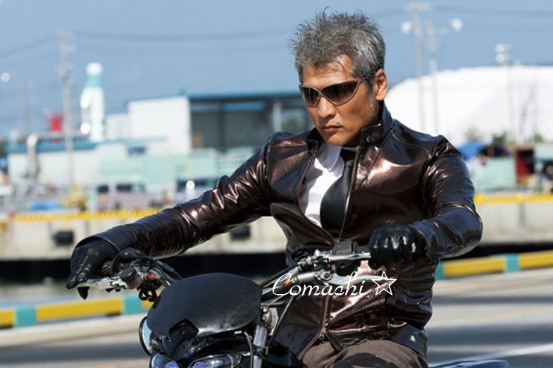 クリスチャンロス サングラス 吉川晃司さん着用モデル りふ on X: 