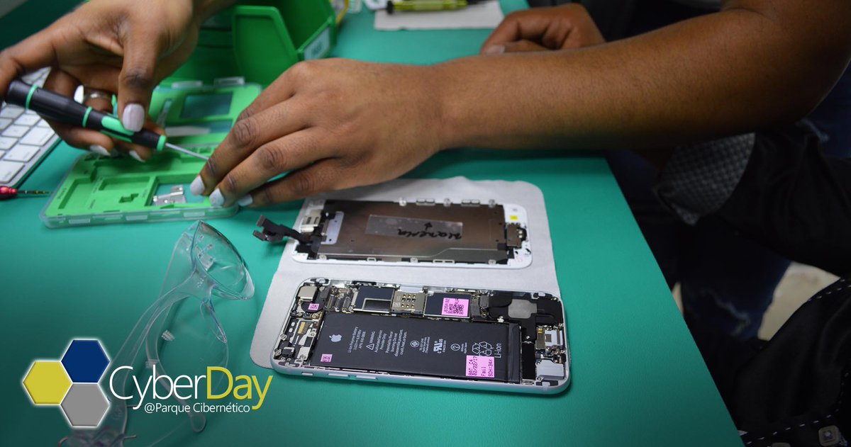 CyberDayPCSD's tweet image. Hoy es un buen días para experimentar #CyberDay  solicítalo online en: pcsd.com.do/cyberday/