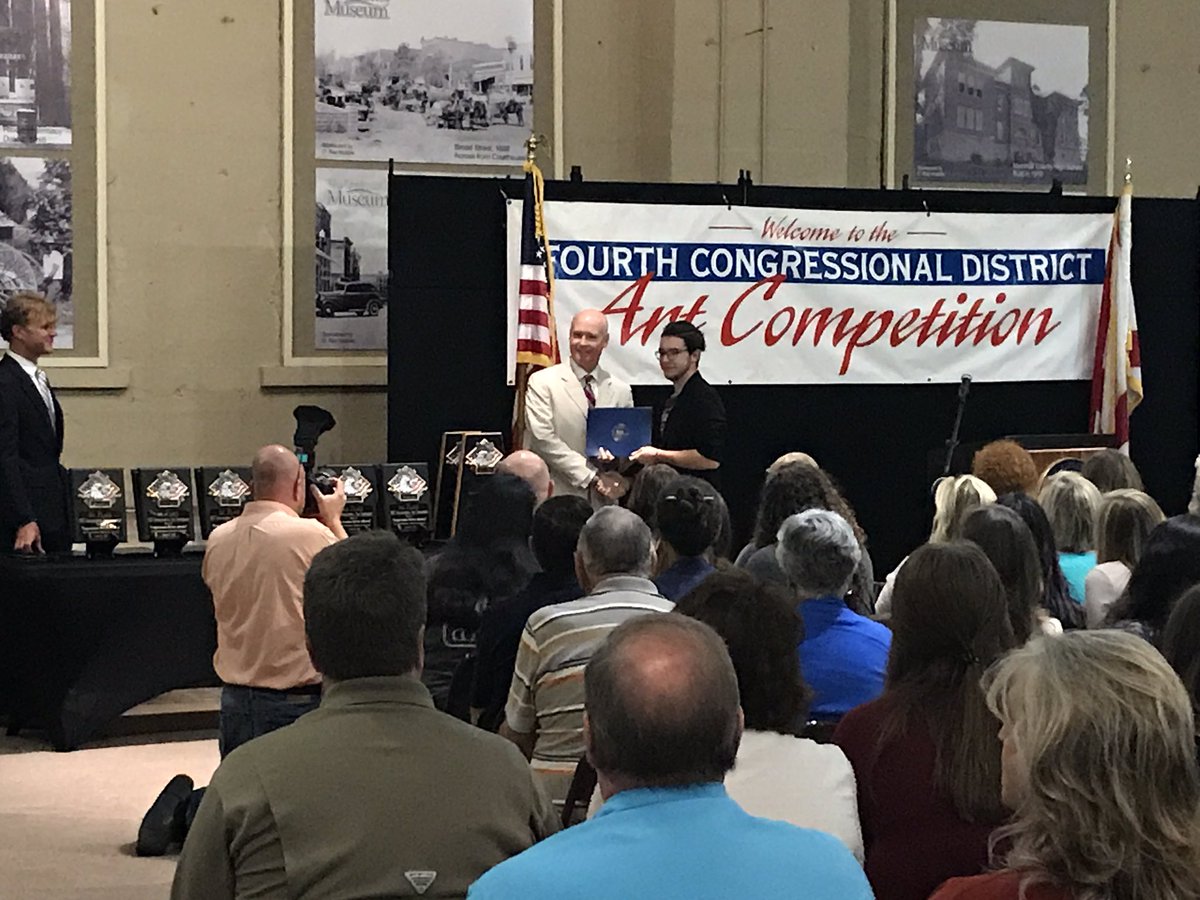 drclaywebber's tweet photo. So proud of Asbury art students @ Robert Aderholt Congressional Art Competition! 2 first place winners and more👏@AHS_Rams @marshall_school https://t.co/Ya72HnuEla
