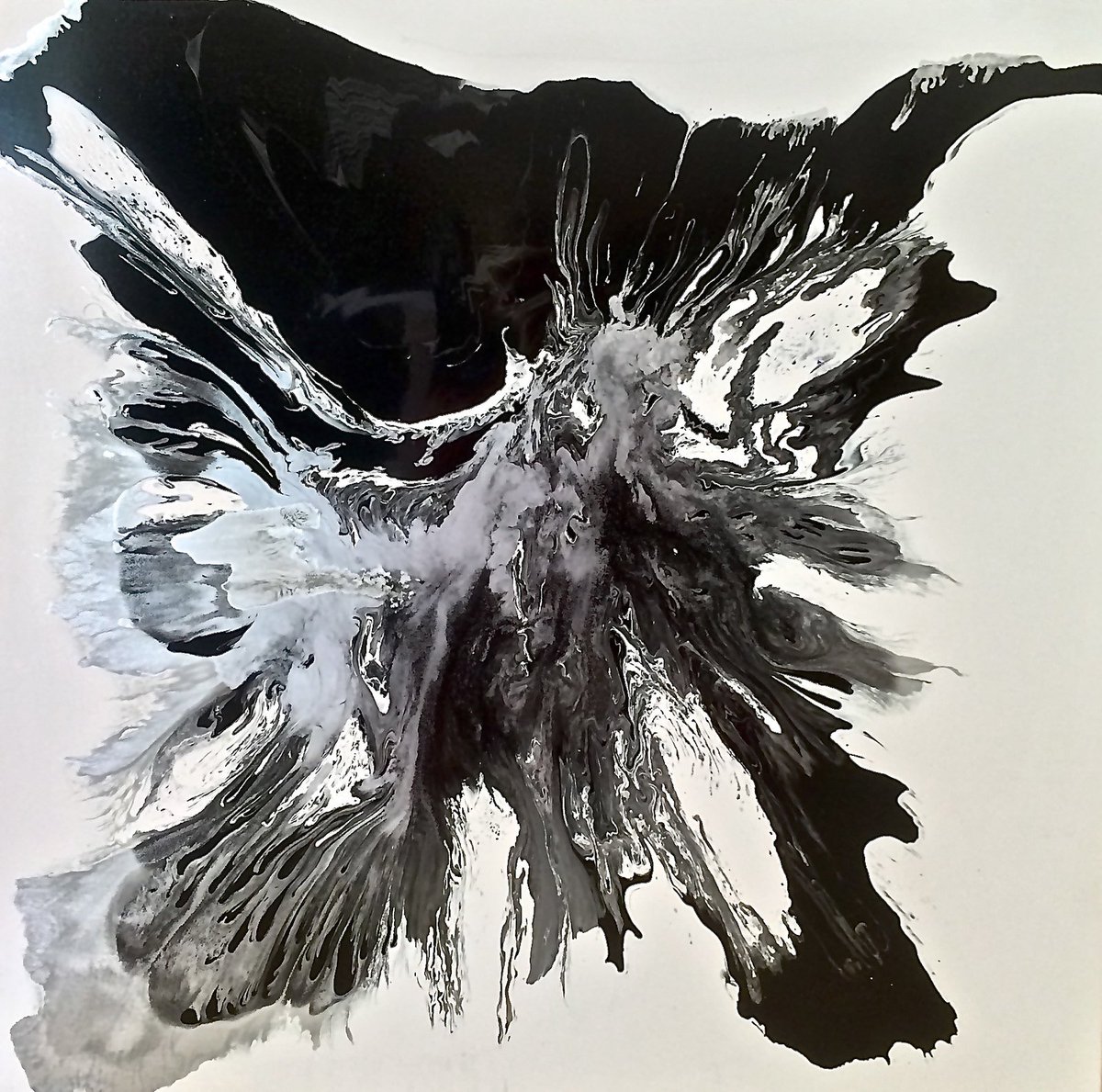 ArtexpoNewYork's tweet photo. Silent Partners // Niki Woehler, Gallerie Niki Woehle #GalleryPreview #ArtexpoNewYork https://t.co/KxL1EnMq0S