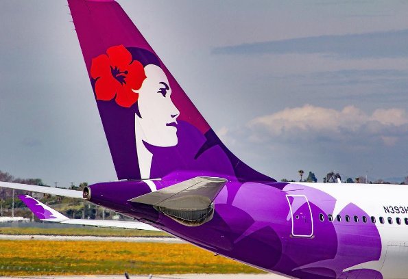 [PIC] <a href="/HawaiianAir/">Hawaiian Airlines</a>  moving in May from T2 to T5. Other airlines moving too. Contact your    airline. ow.ly/xjI730aV58v #LAXontheMOVE