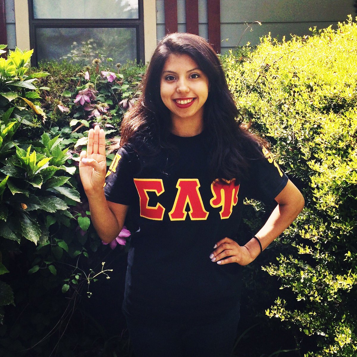 slu_alphapi's tweet photo. Meet the Ace of Zeta line, Hermana Jessica Garcia! She is a sophomore studying criminal justice. ✨ #Ace #GSUSeñoritas #ZetaLine #SLU1987 https://t.co/nyzgEyiDa2