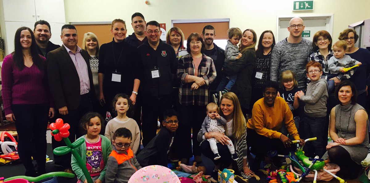 FamilySign's tweet photo. A Mum was told by a teacher that her son didn't need BSL because she can't use it properly at home! EQUALLY FOR ALL!@LindaRiley8 #Diversity https://t.co/3LKufqjP2t