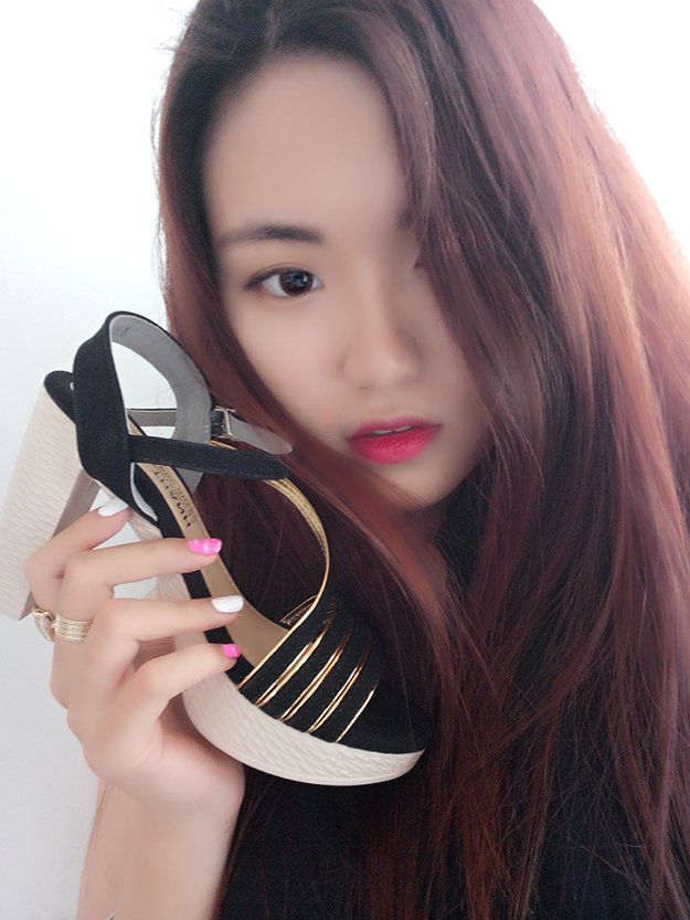 vivpearlshop's tweet photo. My hobby 💋 welcome new baby to my collection 👠 So comfortable, simplylook but still fashion #myshoescollection #newsandals #VIVPEARL https://t.co/ZVDhbiNOVk