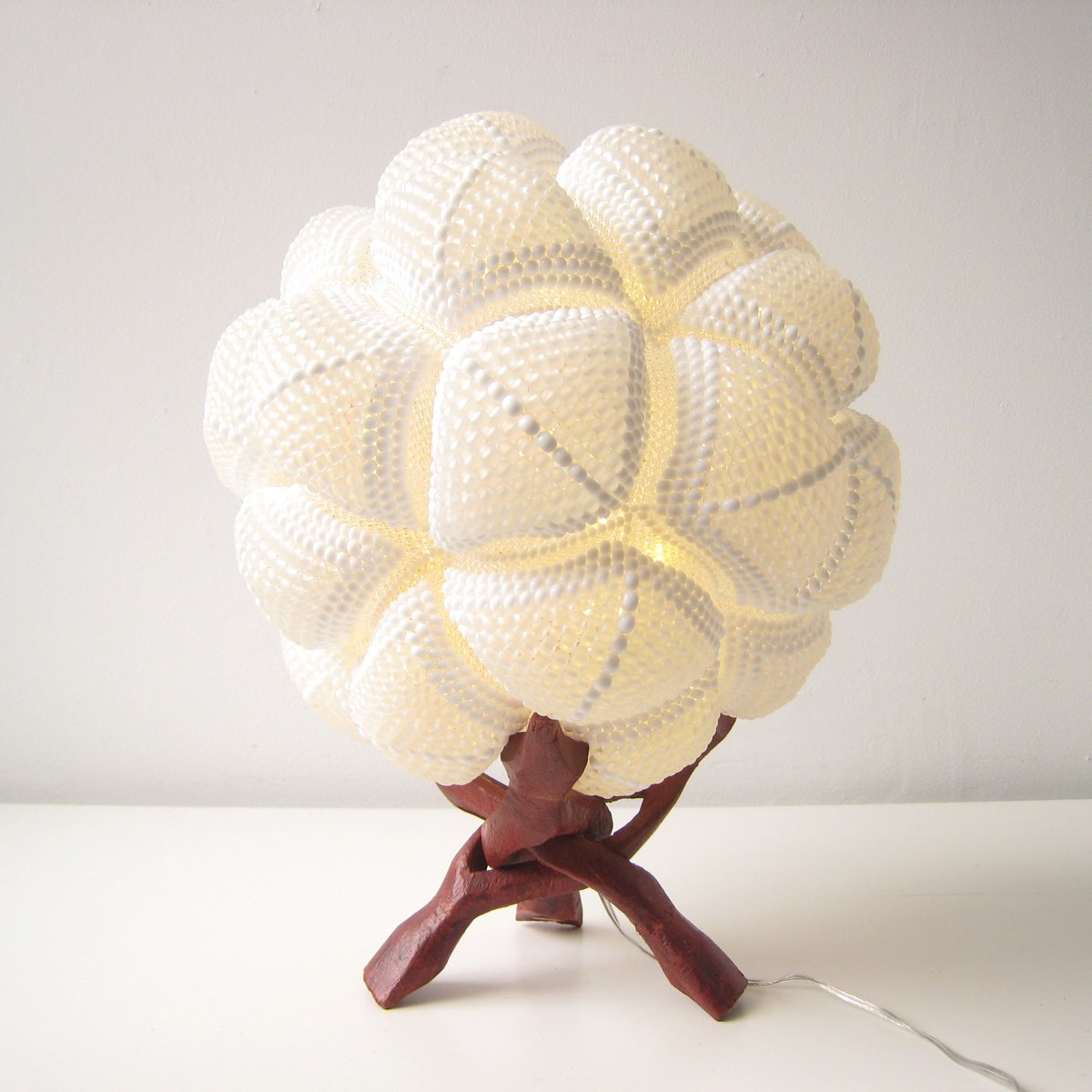 SunDropsStudio's tweet photo. My art piece/lamp 'White II - Light Fixture' has been accepted into the Nominees' Gallery at Bridges 2017!! https://t.co/qboDyF4ucR #mathart https://t.co/xkgn1uc41e