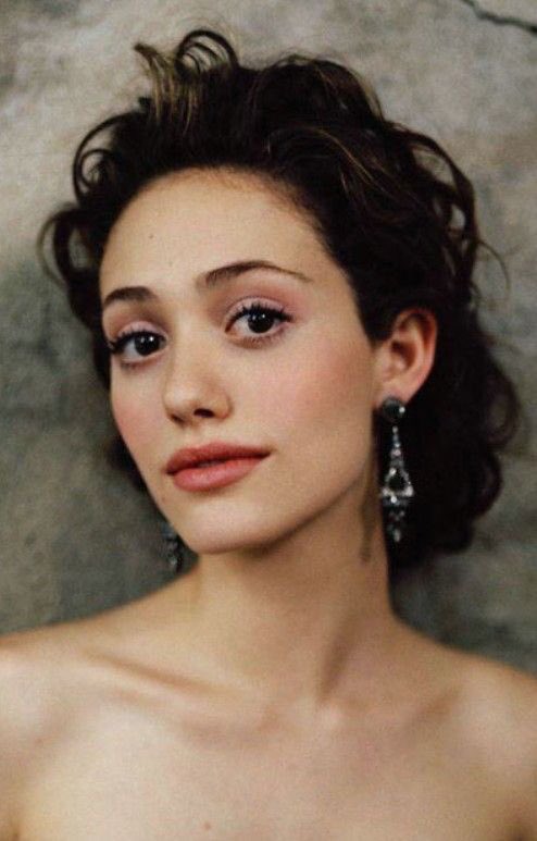 RtMummy's tweet photo. Emmy Rossum https://t.co/gENJCY0u3J