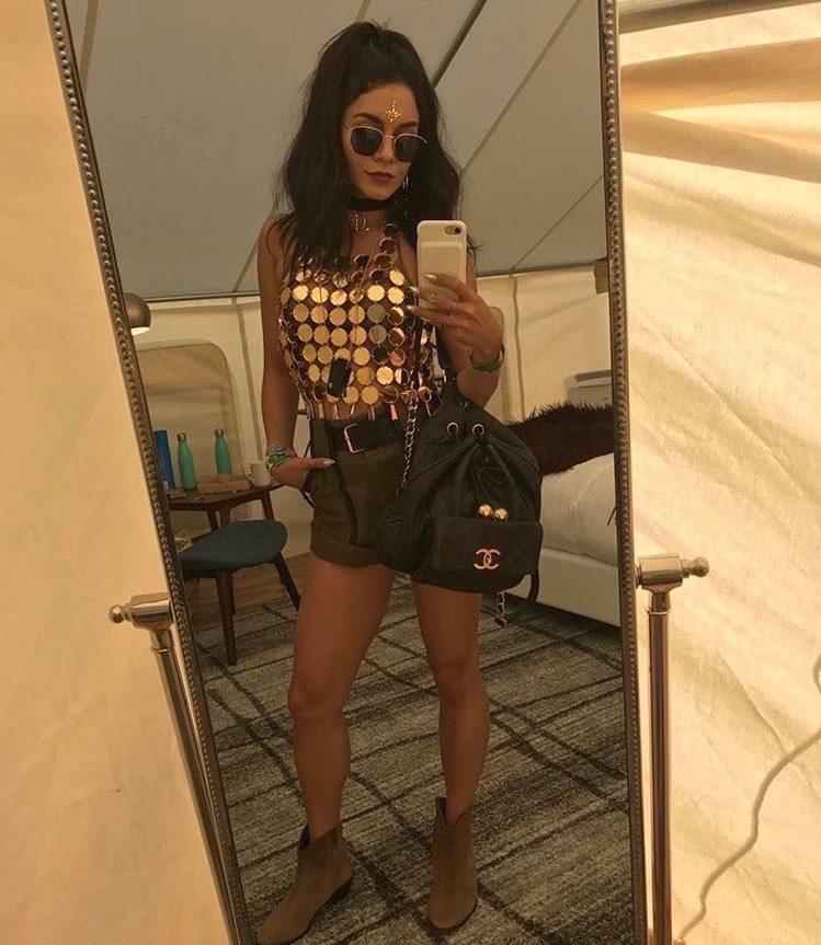 RtMummy's tweet photo. Vanessa Hudgens Coachella 2017 https://t.co/jsNn2gAcHP