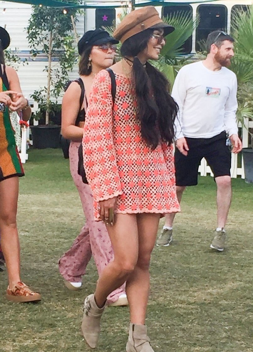 RtMummy's tweet photo. Vanessa Hudgens Coachella 2017 https://t.co/jsNn2gAcHP