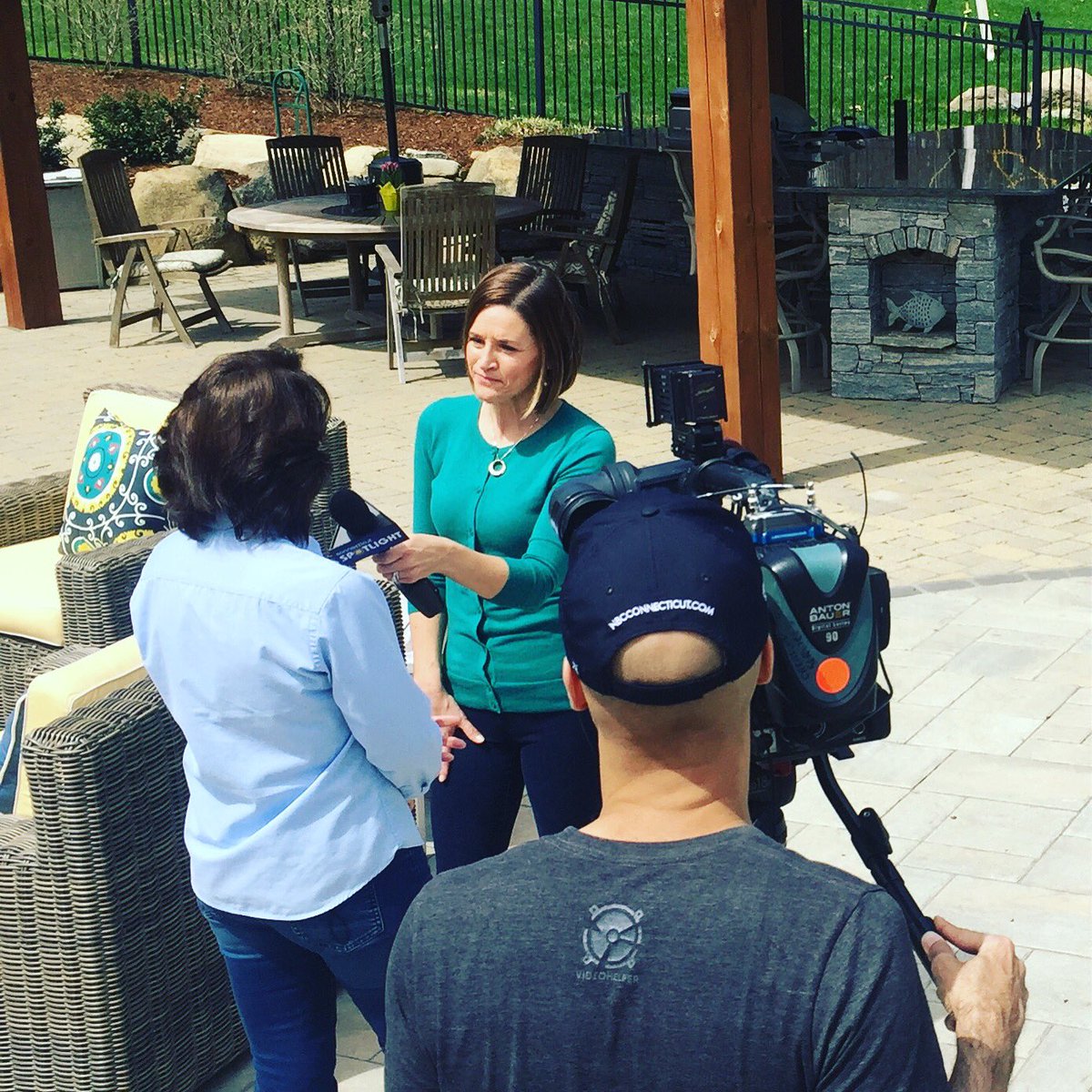 JacBrousseau's tweet photo. EA Quinn in Glastonbury is giving #ctspotlight some fresh ideas for outdoor living!  #landscapedesign #outdoorliving #glastonburyct https://t.co/2zM3aVbT4A