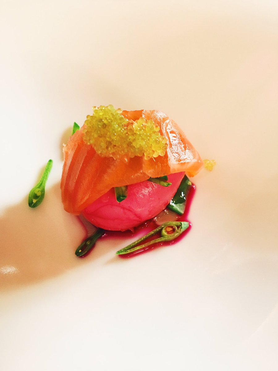 Food_Swapers's tweet photo. Que de beaux souvenirs : #restaurant #lapromenade #NicolasThomas 👌🏻😊 #Paques2017 🐣 https://t.co/EDtDhr3EyP