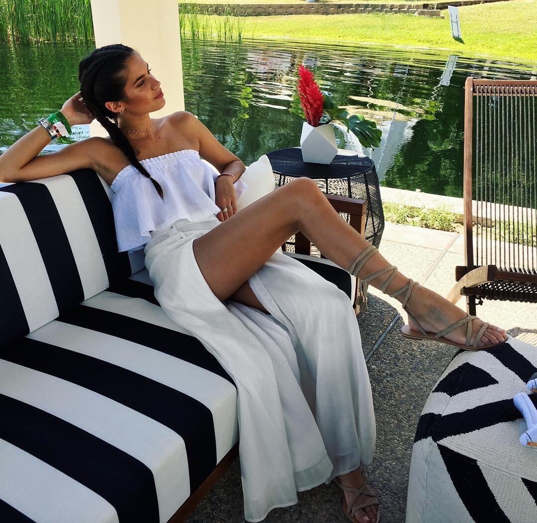 RtMummy's tweet photo. Sara Sampaio Coachella 2017 https://t.co/LfxLS7CJgb