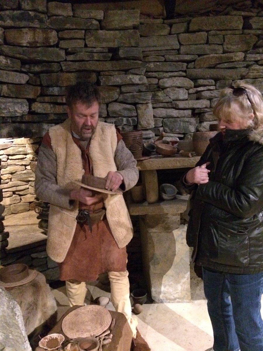 A really excellent afternoon at <a href="/welovehistory/">Historic Scotland</a> Skara Brae, thanks to <a href="/Pottedhistory/">Graham Taylor</a>
