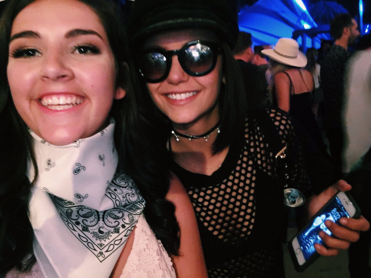 PannaWarren's tweet photo. WELL #Coachella2017 WAS A BLAST https://t.co/9pNwXI5OzY