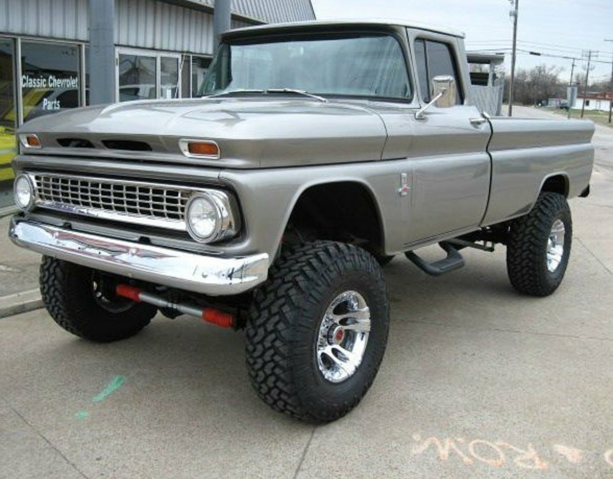 THROWBACKTRUCKS tweet picture