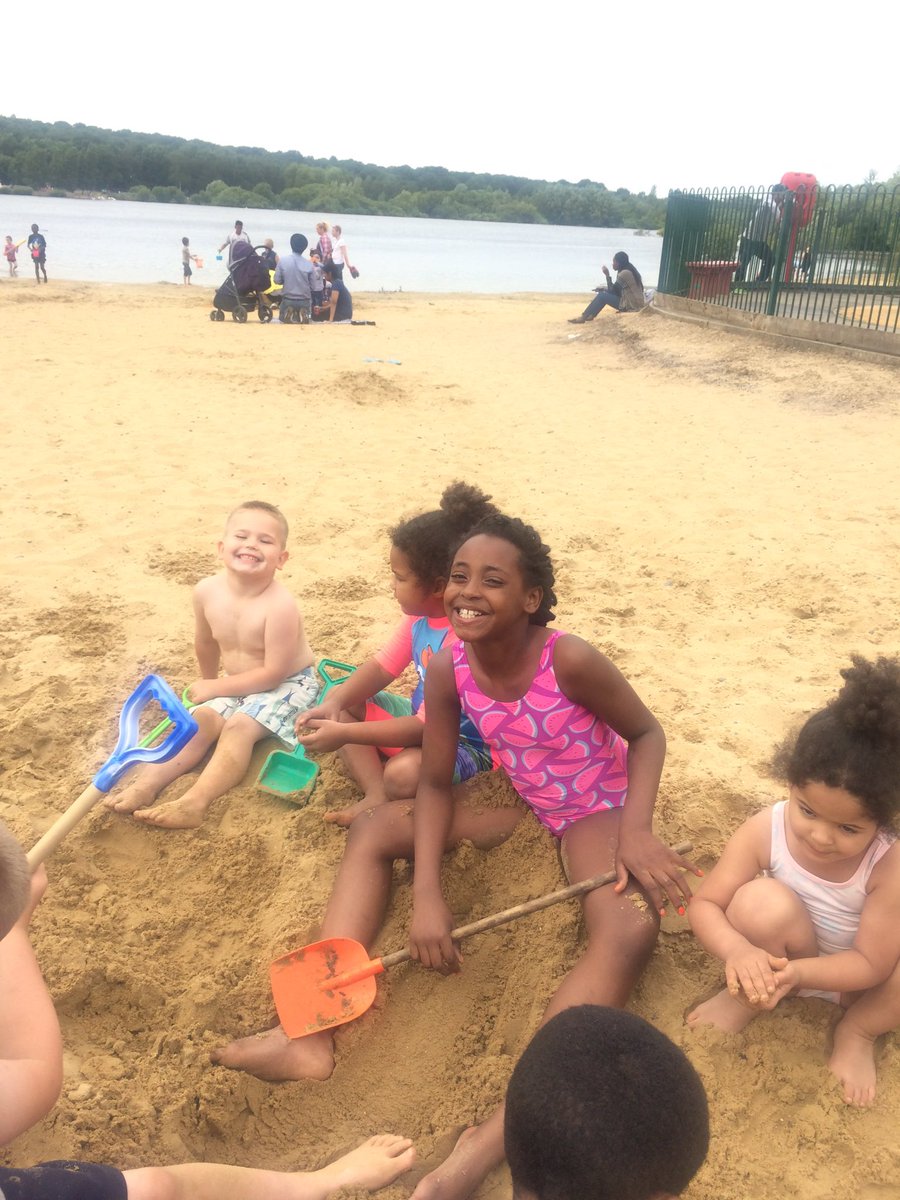Bianca022's tweet photo. FamilyFun https://t.co/rQJDkNpYXy