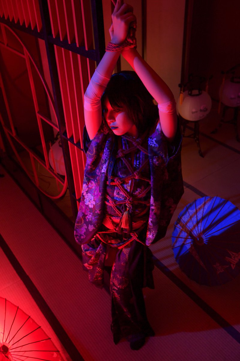 モケモケスタジオでの撮影
model:駒鳥さん　<a href="/NikoKomdri/">駒鳥/見る専</a> 
photo:akaiwasiさん　<a href="/8787saku/">akaiwashi@撮影案件募集</a> 
うろちょろ:あっきー
#kinbaku
