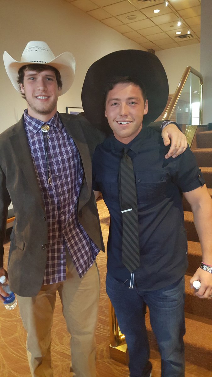 UNC_BearsFB's tweet photo. Sometimes it's a Cowboy hat kind of evening. @KyleSloter @KcSwollz. #BigSkyFB #UNCommon17 https://t.co/jO8ApVBY9u