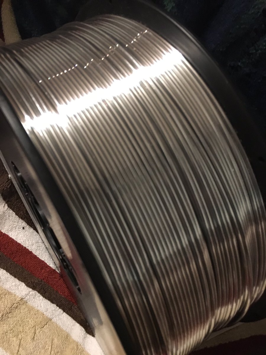 NixGuideTo's tweet photo. From wire to awesome in 8 days ;)
#chainmail https://t.co/85UuMLSthj