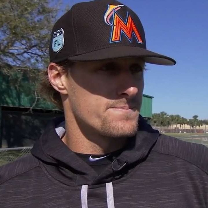 Jeff__Bernstein's tweet photo. Good Luck @Marlins P and @StonyBrookBASE HOFer @TKREFRESH22 tonight at @Mariners
@AmericaEast @proagents https://t.co/6zMtOf5obG