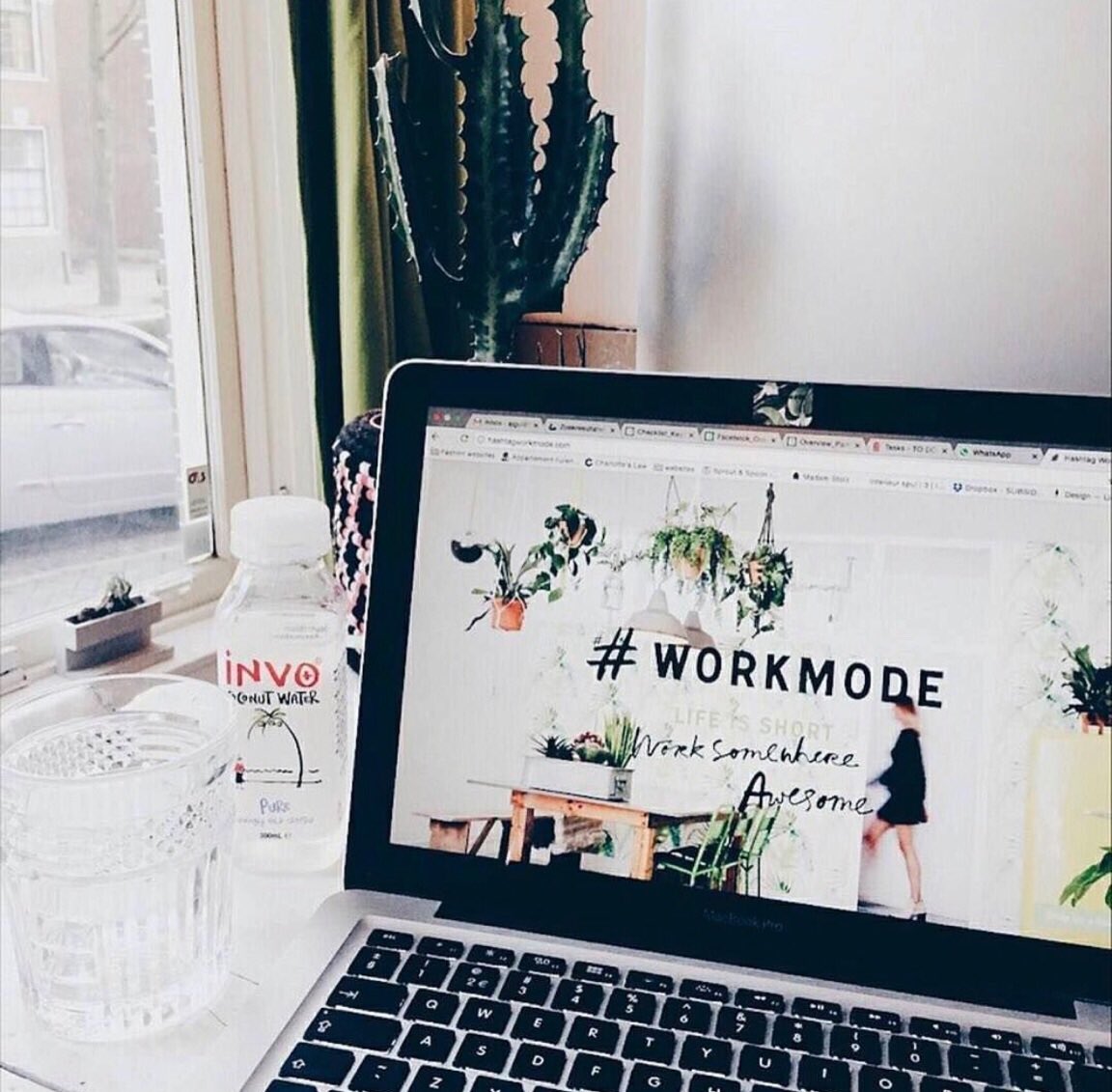 invococonut's tweet image. Case of the Mondays? Well, that’s easy! Open a bottle of INVO Coconut Water and seize the day! #INVOFresh