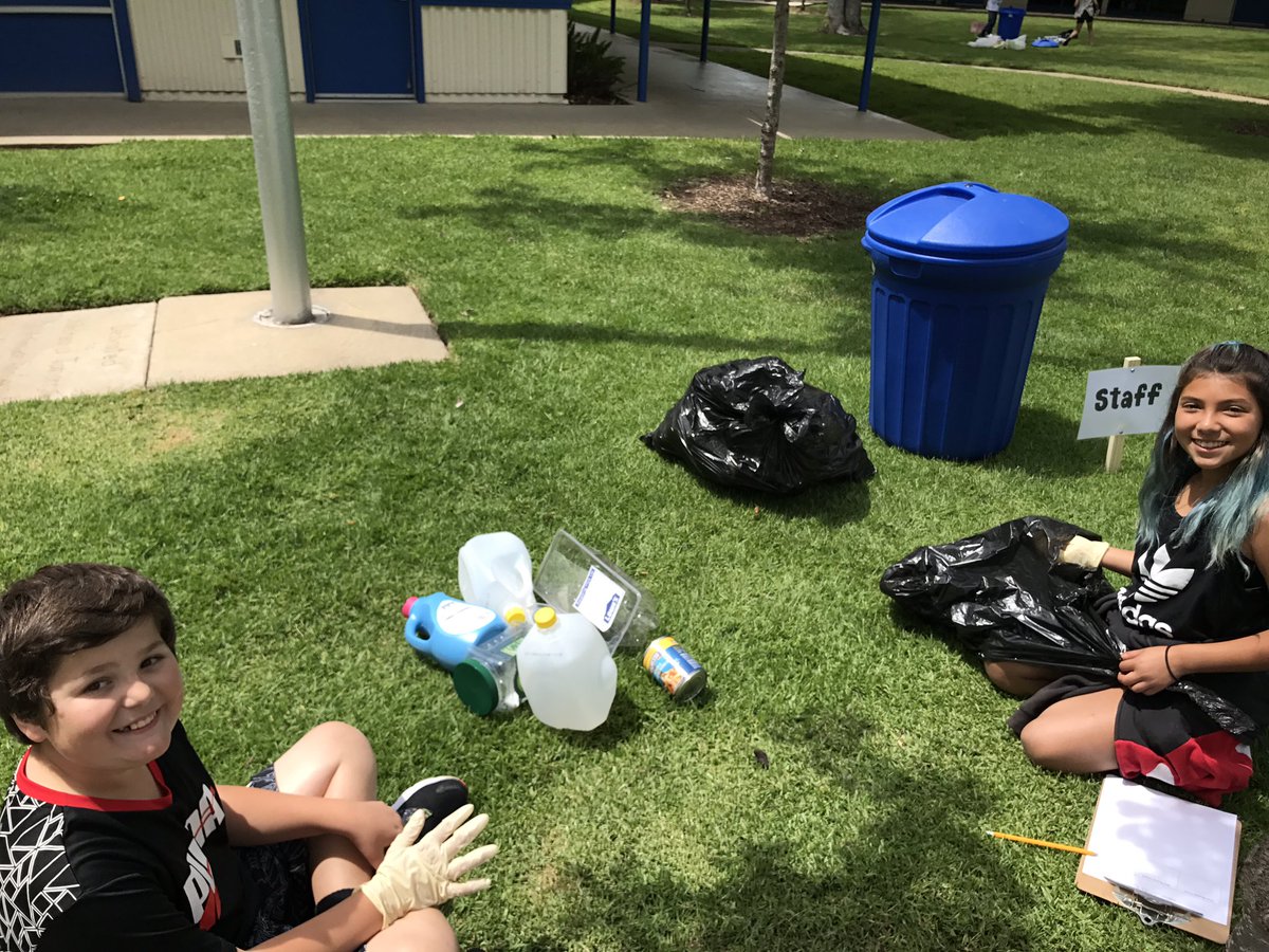 oh_fourth's tweet photo. Ekstrand Recycling Wars! https://t.co/tXDcvNlAOi