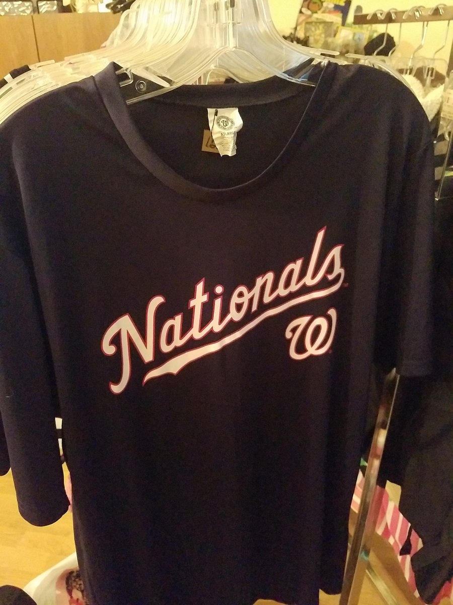 _TheWaningMoon's tweet photo. Where are all of our #WashingtonNationals fans at?! #thriftstore #onlinethriftstore #DMV https://t.co/wTL3eWaXv9