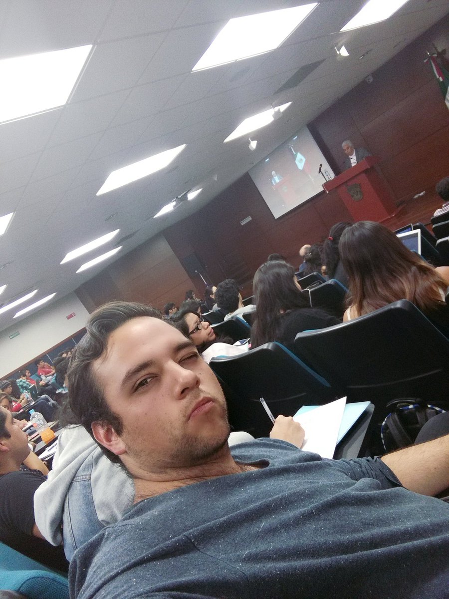 Marc_sinclair's tweet photo. #PuraGuapura #SE #CCM #ITESM #CD2006 #PorqueAlejandro https://t.co/Dwjx7NS68j