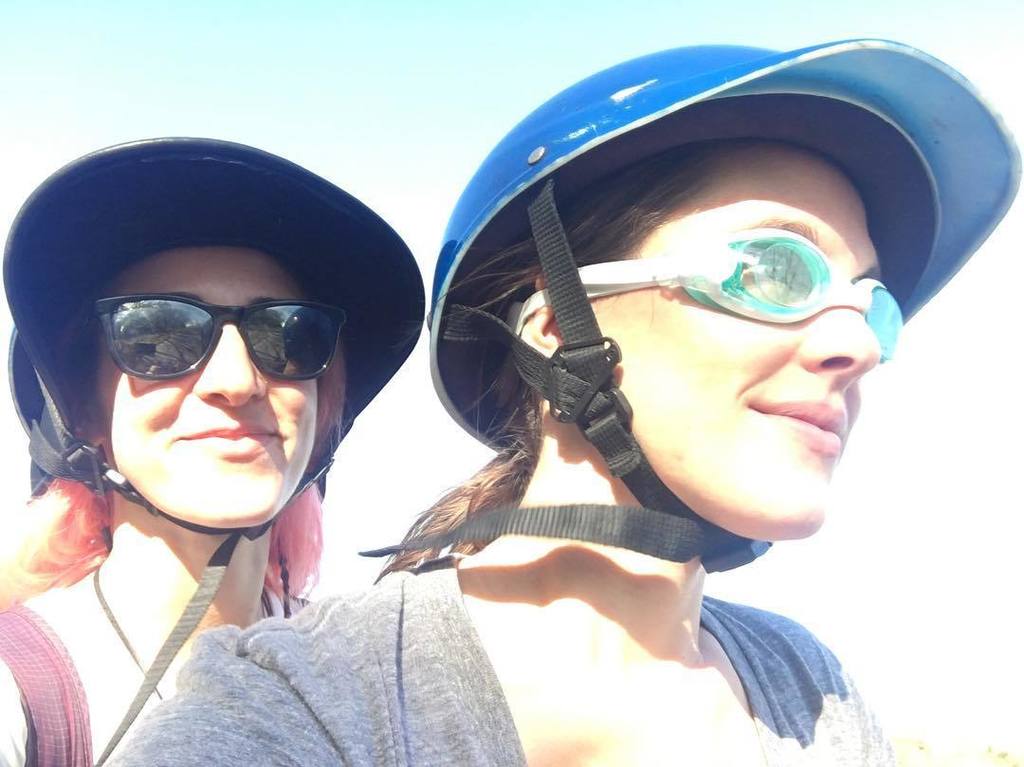 SidePonyNation's tweet photo. @lymoffatt lost her sunglasses. But these goggles work great #ometepe https://t.co/bDmdJkJmPn https://t.co/iuLvtX5tYM