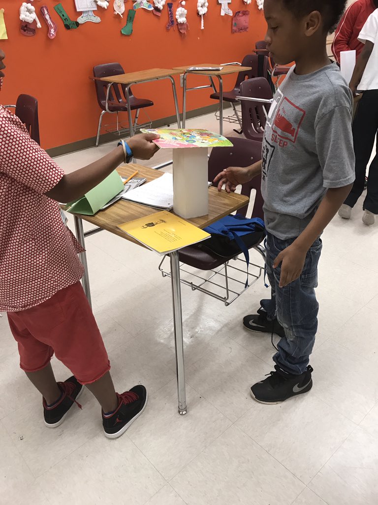 RE_1995's tweet photo. Our @APSHollisCrew 3rd graders wrote &amp; tested hypotheses about #shapestrength today! @APSPartnerships #makeafterschoolcount #family1 https://t.co/oZ2W0V3llj
