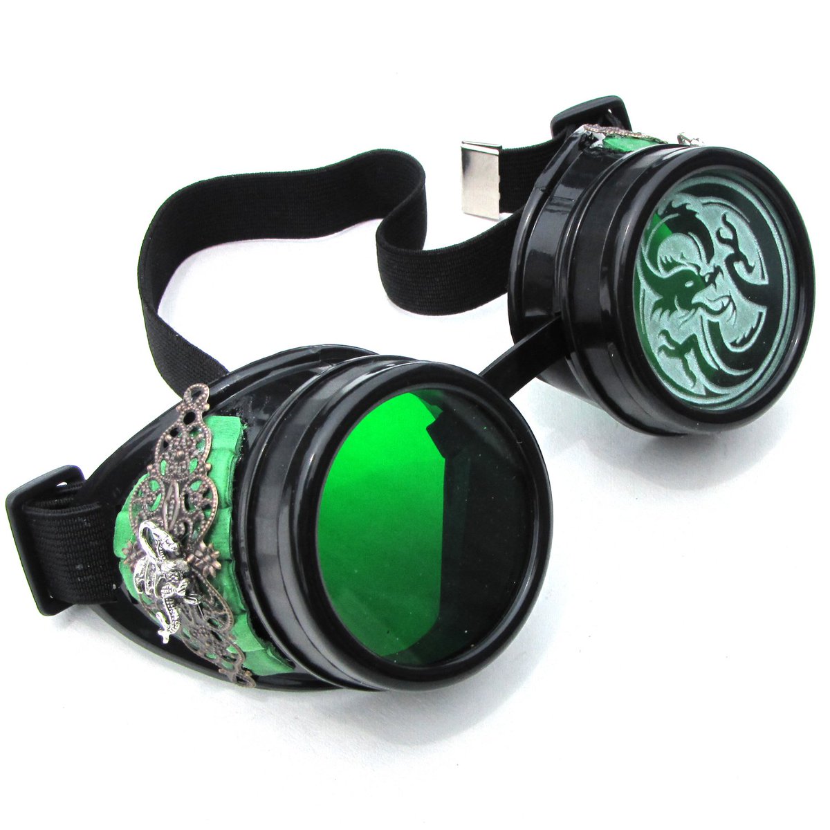 steampunkwolf52's tweet image. Do you have your tickets to @svcomiccon yet? Steampunk booth by the theater. #cosplay #steampunk #GameOfThrones #dragons #burningman