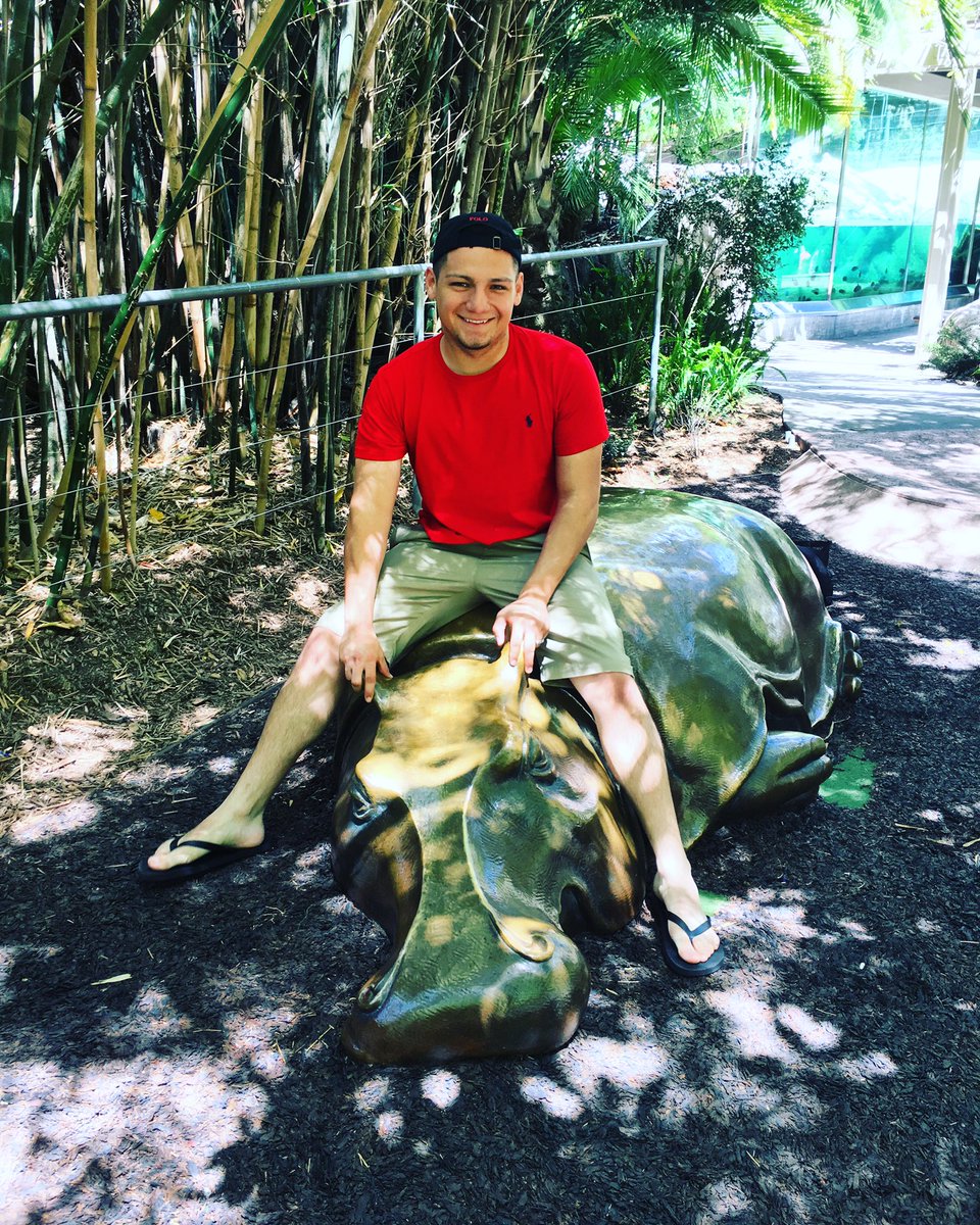 YBLovesAbel's tweet photo. I now low key want to play hungry hungry hippos https://t.co/kcIFbur8hL