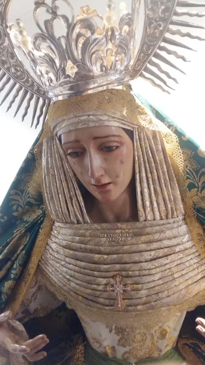 SEDySOLmlg's tweet photo. Nuestra Señora del Sol ataviada de Pascua https://t.co/NwJP66jnDe