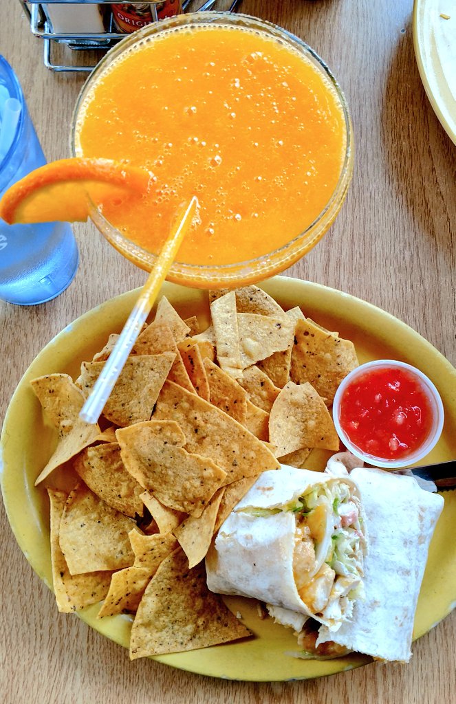 🎶 Just another Manic Monday 🎶.... #margaritamonday