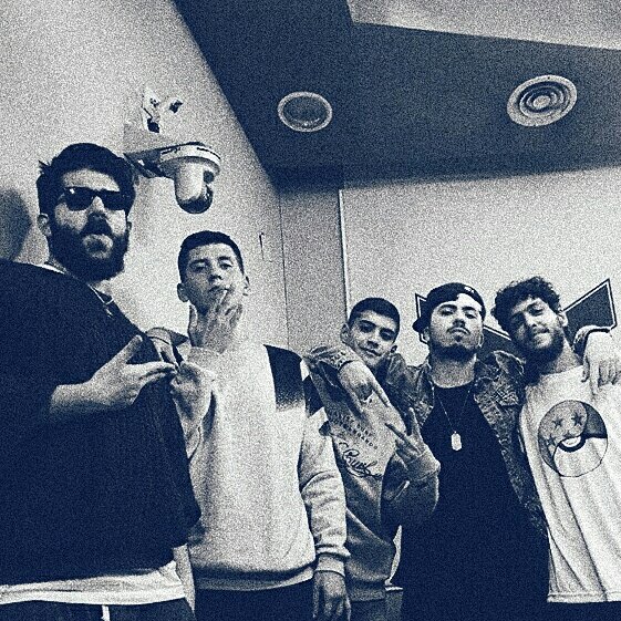 veeyamveetz's tweet photo. 1 MES #ElQuintoEscalon por @Vorterix https://t.co/aZuuWOIvOs